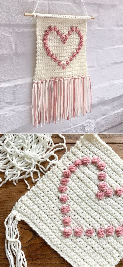 Beautiful Crochet Hearts Decor Ideas - Pattern Center Valentines Crochet Ideas, Valentines Day Crochet, Valentine Crochet, Crochet Valentine Patterns, Christmas Crochet Blanket, Crochet Valentines, Crochet Valentine, Crochet Wall Art, Crochet Wall Hanging