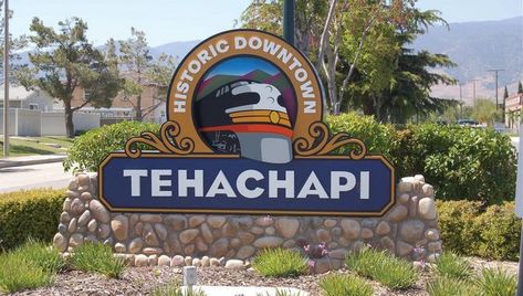 Tehachapi Historic Old Town Los Angeles Day Trips, Tehachapi California, Camping Zone, Kokanee Salmon, Beautiful Murals, California Bucket List, Don Pedro, Lakes In California, Lake Day