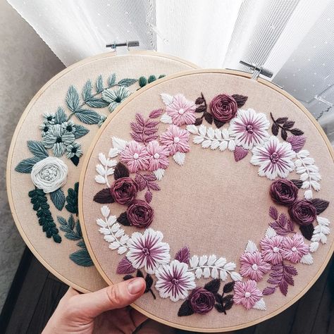 • Hand embroidery|PDF patterns (@cupofneedles) posted on Instagram: “9 inch Flower wreart patterns🌸 For those who want to start a big project😌 • Buy on my website, link is in my bio and don't forget that you…” • May 22, 2022 at 3:58am UTC Free Brazilian Embroidery Patterns, Embroidery Flowers Pattern Templates Floral Design, Big Flower Embroidery, Floral Embroidery Patterns Templates, Embroidery Patterns Free Templates, Vintage Embroidery Transfers, Kutch Work Designs, Hand Embroidery Patterns Free, Stitch Work