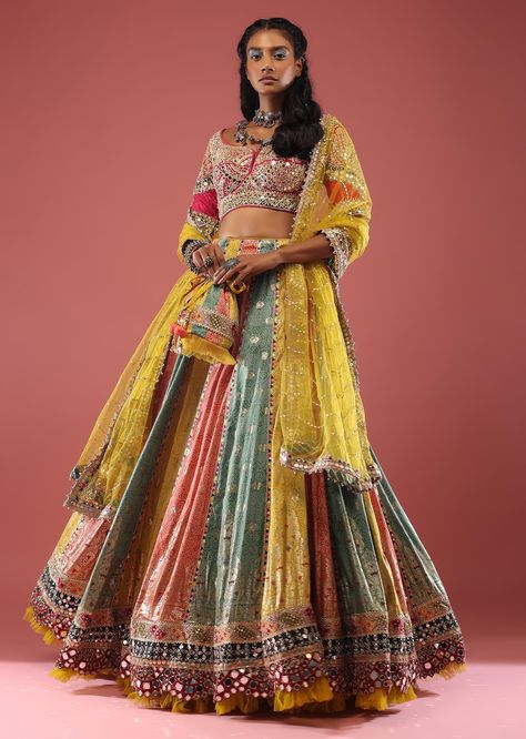 Shop for the latest mirror work lehenga choli online at KALKI Fashion. Buy from the latest collections of mirror lehenga in various designs and pattern.Worldwide Shipping Chaniya Choli Designs Weddings Latest, Chaniya Choli Designs Weddings, Mirror Work Lehenga Choli, Bandhani Lehenga, Designer Lehnga Choli, Latest Lehenga Designs, Brocade Lehenga, Bandhani Print, Mirror Work Lehenga