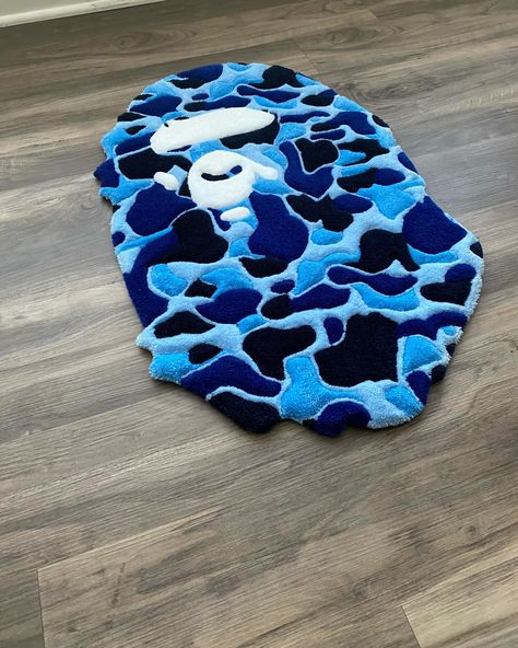 🦍💧32in Camo Bape Rug 💧🦍 -SOLD❗️ - -Anything you imagine can be created💪🏽 - -DM for Commissions 🌴 - #U #fyp #tuftingart #aesthetics #tufttheworld #tufting #rugdesigner #rugdesigns #carpetdesign #tuftdesign #carpets #rugdesign #rugs #rugsusa #rug #carpet #rugmaking #ignorantrugs #art #bape #abathingape Streetwear Rugs, Bape Rug, Gaming Bedroom Ideas, Hypebeast Rug, Tufting Rugs, Tufting Ideas, Boys Rug, Gaming Bedroom, Bape Camo