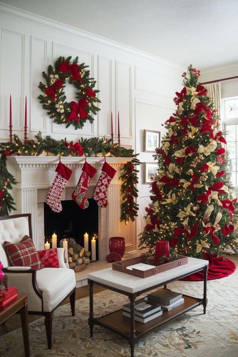 Christmas 2024 Tree Ideas, Red White And Gold Christmas Decor Living Room, Traditional Xmas Decorations, Tradition Christmas Tree Decorations, Red Gold And White Christmas Decor, White Gold Red Christmas Decor, White Gold And Red Christmas Decor, Red Christmas Decorations Ideas, Christmas Traditional Decor