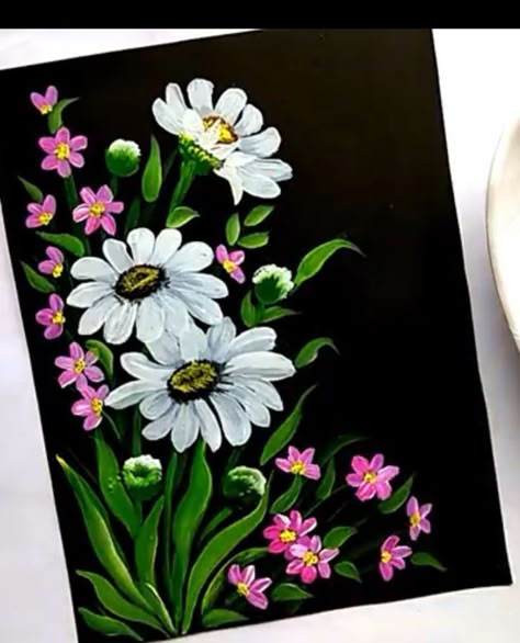 Black Background Easy Canvas Painting, White Flower Drawing On Black Paper, Canvas Painting Ideas Black Background, Flower Painting Black Background, Poster Color Painting Ideas Easy, Flowers On Black Background Painting, Black Canvas Art Ideas Easy, Painting Flowers Tutorial, Easy Flower Painting