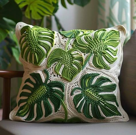 Garden Crochet, Crochet Pot Holders Free Pattern, Crochet Cushion Pattern, Octopus Crochet Pattern, Crochet Leaf Patterns, Crochet Cushion Cover, Crochet Cushion, Crochet Leaves, Crochet Plant