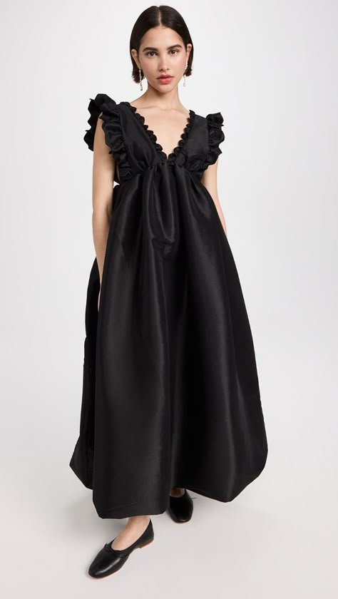 Kika Vargas Tatiana Dress | Shopbop Closet Outfits, Quoi Porter, Look Formal, Loose Maxi Dress, Bubble Hem, One Clothing, Bold Fashion, Ruffle Trim, Wedding Guest