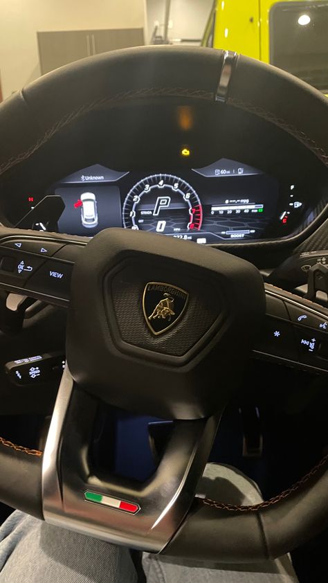 Lambo Truck, Lamborghini Urus Interior, Lamborghini Interior, White Lamborghini, Aventador Lamborghini, Luxury Lifestyle Couple, مرسيدس بنز, New Luxury Cars, Gentleman Aesthetic