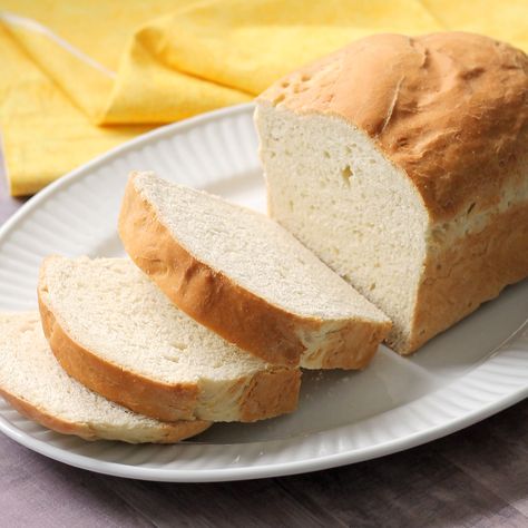 Basic White Bread Recipe, Basic White Bread, Easy White Bread Recipe, 100 Whole Wheat Bread, Best Homemade Bread Recipe, Homemade White Bread, White Bread Recipe, Loaf Recipes, Makanan Diet