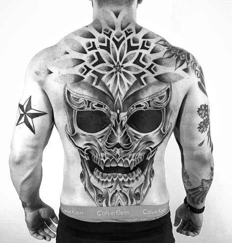 Back Mandala Tattoo Men, Tattoo Full Back Men, Men S Tattoo Back, Zues Tattoo Full Back, Mandela Back Tattoo For Men, Mandala Skull Tattoo Design, Geometric Greek Tattoo Design, Skull Back Piece Tattoo, Skull Mandala Design