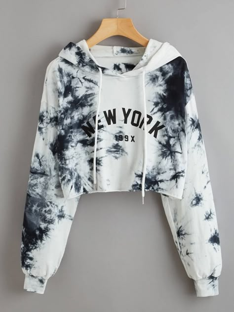 New York Graphic Tie-Dye Cropped Hoodie | SHEIN USA Celana Jogger Wanita, Rainbow Tie Dye, Stylish Hoodies, Crop Top Hoodie, Rainbow Tie, Teenage Fashion, Really Cute Outfits, Girls Fashion Clothes, Teenage Fashion Outfits