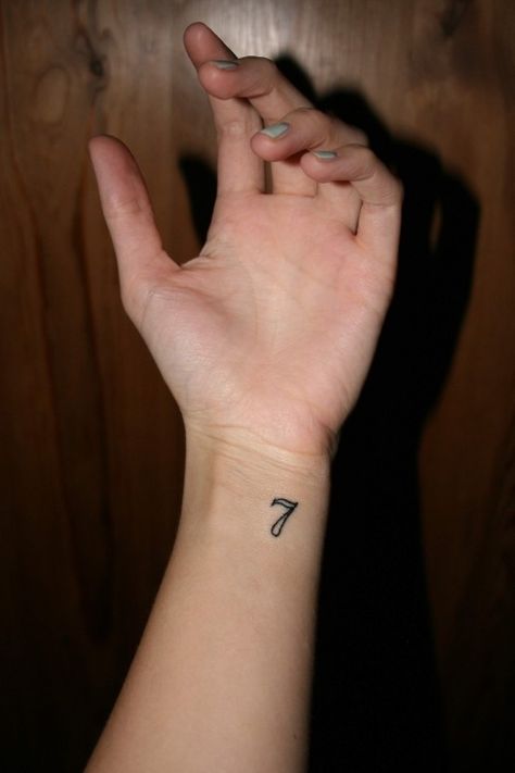 74 Of The Tiniest, Most Tasteful Tattoos Ever  This is the style of font I want for "17." 27 Tattoo, Bts Tattoo, Kpop Tattoos, Tiny Tattoos For Women, Tattoo Placements, 7 Tattoo, Army Tattoos, Tato Henna, Bts Tattoos