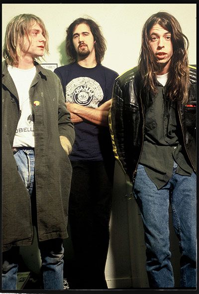 && hes the one, he likes all our pretty songs. && he likes to sing along. && he likes to shoot his gun, but he don't know what it means. Nirvana Nevermind, Donald Cobain, Krist Novoselić, Nirvana Kurt Cobain, Nirvana Kurt, Grunge Band, Smells Like Teen Spirit, Musica Rock, Glam Metal