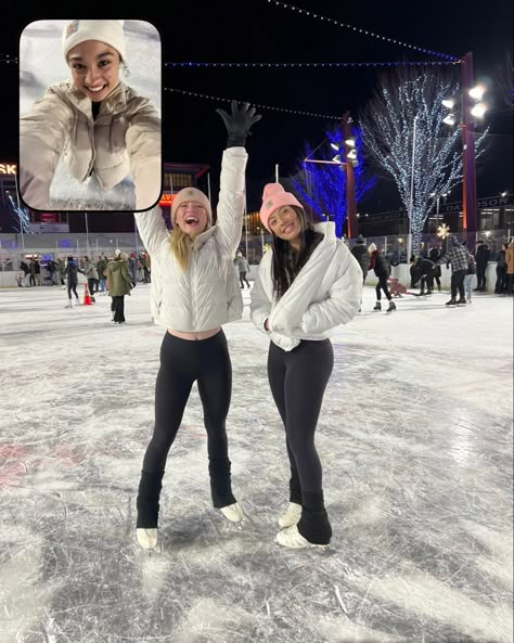 Skating Fits Winter, I’ve Skating Outfit Aesthetic, Ive Skating Outfit, Ice Skating Fits With Friends, Cute Outfits To Go Ice Skating In, Ice Skating Inspo Pics, I’ve Skating Outfit Winter, Cute Warm Ice Skating Outfits, Outfit For Ice Skating With Friends