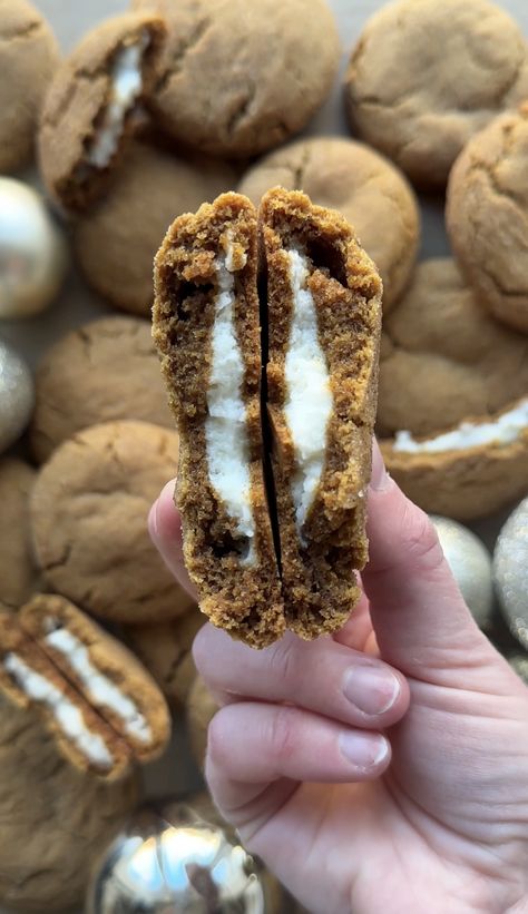 Gingerbread Cheesecake Stuffed Cookie- The BEST Soft and Chewy Gingerbread Cookies To Sell, 12 Days Of Christmas Cookies, Tricky Tray, Christmas Treats To Make, Christmas Cookie Boxes, Gingerbread Cheesecake, Christmas Cookie Baking, Baking Contest, Baking A Cake