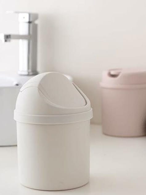 Cute Room Items Aesthetic, Cute Mini Trash Can, Trash Can For Room, Shein Storage, Trash Can Aesthetic, Aesthetic Trash Can, Shein Decor, Room Decor To Buy, Cute Trash Can