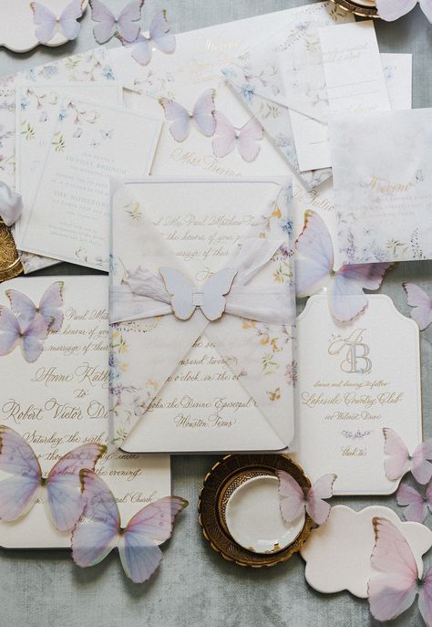 Purple butterfly themed wedding stationery and flat lay details. Head to the blog to see more of how this couple incorporated butterfly details into their wedding! Wedding Ideas Light Purple, Lavender Wedding Stationery, Butterfly Decor Wedding, Butterfly Wedding Reception, Wedding Invitations Butterfly, Wedding Inspo Purple, Butterfly Themed Wedding Ideas, Butterfly Garden Wedding Theme, Wedding Butterfly Theme