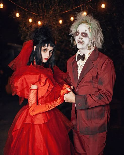 Scary Couples Costumes, Scary Couples Halloween Costumes, Couples Costumes Creative, Funny Couple Costumes, Sally Costume, Unique Couple Halloween Costumes, Horror Halloween Costumes, Best Couples Costumes, Scary Halloween Costume