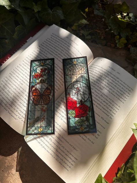 Bugs and Flowers Faux Stained Glass Bookmark Mantis, Bee, Black Widow, Butterfly Victorian Vintage Window Dark Gothic Design Suncatcher - Etsy Stained Glass Bookmark, Glass Bookmark, Homemade Bookmarks, Glass Book, Vintage Window, Gothic Design, Victorian Vintage, Vintage Windows, Faux Stained Glass