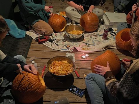 Pumpkin Carving With Friends, Fall Nostalgia Aesthetic, 2000s Fall Aesthetic, Fall Party Aesthetic, Autumn With Friends, Summerween Aesthetic, Halloween Sleepover, Fall Boards, Carving Pumpkins