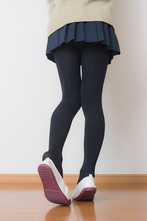 Aesthetic Cardigan Outfit, Tights And Trainers, Transgender Outfits, Nylon Leggings, School Uniform Outfits, Nylons Heels, Teen Girl Outfits, Fashion Photography Poses, Fashion Tights