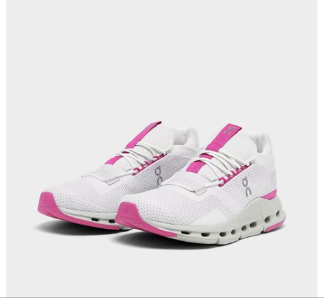 Preppy Running Shoes, Trendy Shoes 2023, Oncloud Sneakers, Sophie Outfit, 2023 Sneakers, Cute Running Shoes, On Cloudnova, Cloud Shoes, On Running Shoes