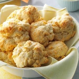 Hurry-Up Biscuits Hurry Up Biscuits, Mayonnaise Biscuits, Bread Winners, Buttermilk Biscuits Recipe, Savoury Biscuits, Cream Biscuits, Biscuit Recipes, Biscuit Rolls, Drop Biscuits