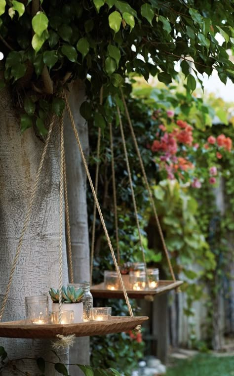 Tiny Yard, Small Cottage Garden Ideas, Fire Escape, Backyard Inspiration, Small Outdoor Spaces, Small Backyard Patio, Small Backyard Pools, Pallet Ideas, Farm Gardens