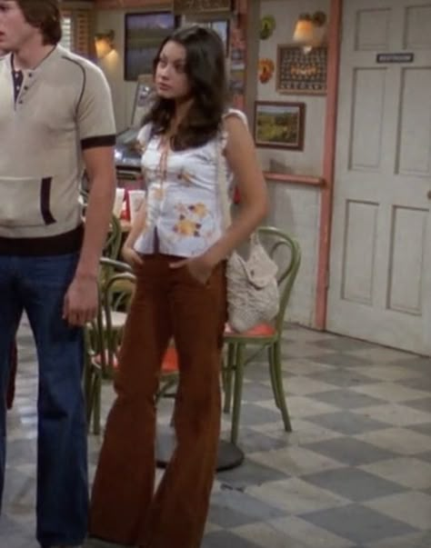 70s Fashion Jackie Burkhart, That 79s Show Outfits, Lori That 70s Show Outfits, Kelso Outfits That 70s Show, Jacky Thats 70 Show Outfits, That 70s Show Aesthetic Outfits Jackie, Jackie Burkhart Outfits Halloween, Jackie Thats 70 Show Outfits, Jackie Burkhart Outfits Winter