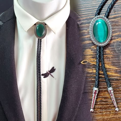 Leather Bolo Tie Cowboy Rope Necktie shirt coat arms.syi Cowboy Bolo Tie, Tie Women Outfit, 70s Accessories Jewelry, Bolo Tie Women, Cowboy Necktie, Tie Aesthetic, Bolo Tie Wedding, Bolo Tie Men, Mock Trial