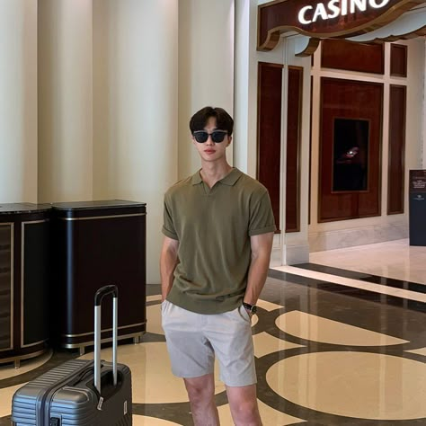 Asian Style Fashion Men, Man Outfit Ideas Summer, Guy Fits Casual Summer, Men Spring 2024, Summer Men Outfit Aesthetic, Classy Outfits Men Summer, Boyfriend Clothes Outfit For Men, Ootd Boy Casual, Classy Casual Men Outfits