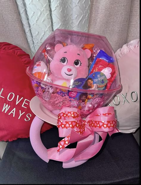 Diy Valentine Baskets For Kids, Valentine's Day Baskets For Kids, Valentines Gift Basket Ideas For Kids, Valentine’s Day Baskets For Kids, Valentines Ideas For Your Kids, Valentines Day Baskets For Kids, Kid Valentine Ideas, Valentine Gift Basket Ideas, Kids Valentine Baskets