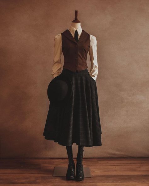 1920s Outfit, Style Androgyne, 1800s Clothing, Dark Academia Outfits, 1920s Outfits, 1900s Fashion, Old Fashion Dresses, Fast Fashion Brands, Autumn Wardrobe