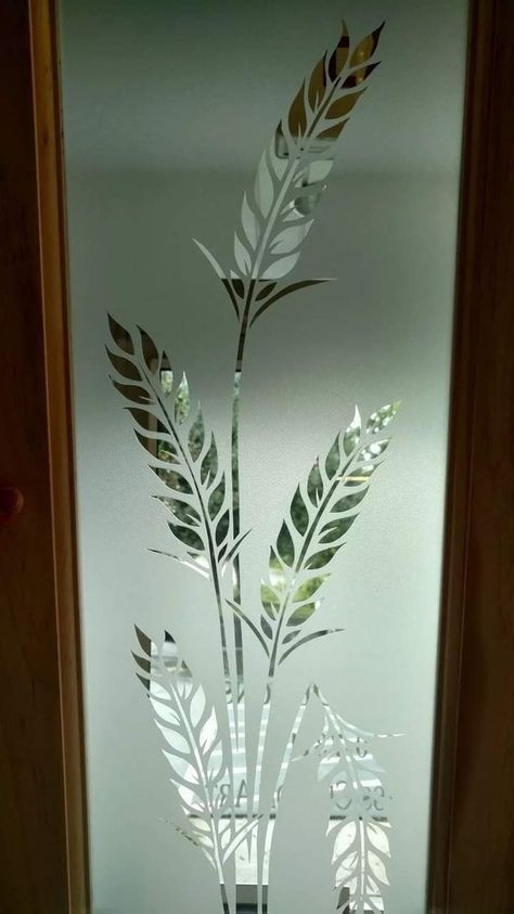 Cristal Glass Design, Door Glass Etching Design Modern, Glass Designs For Partition, Glass Painting Designs For Door, Kitchen Glass Door Design Modern, Sandblasted Glass Design Patterns, Window Etching Designs, Sandblasting Glass Ideas, Main Door Glass Etching Design