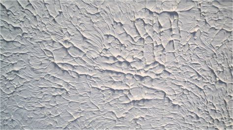 DIY Remove -A Textured Ceiling Makeover AKA: why we're not going to remove the textured ceiling and just deal with it. Remove Textured Ceiling, Popcorn Ceiling Repair, Remove Paint From Concrete, Ceiling Texture Types, Concrete Bedroom, Ceiling Makeover, Textured Ceiling, Stucco Ceiling, Ceiling Remodel