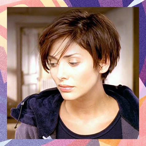 Music Cinematography, Women's Short Hairstyles, Shaved Pixie Cut, Shaved Pixie, Inverted Long Bob, Free Haircut, Natalie Imbruglia, Really Short Hair, Long Pixie