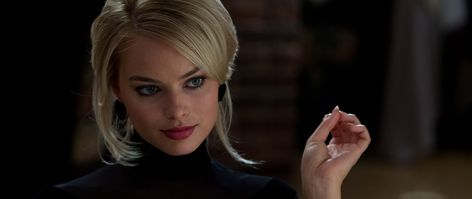 Margot Robbie #women #actress #blonde #face #2K #wallpaper #hdwallpaper #desktop Margot Robbie Wolf, Margot Robbie Movies, Turtle Neck Shirt, Hollywood Pictures, Margot Robbie Harley Quinn, Margot Robbie Harley, Blonde Actresses, Black Turtle Neck, White Top Women