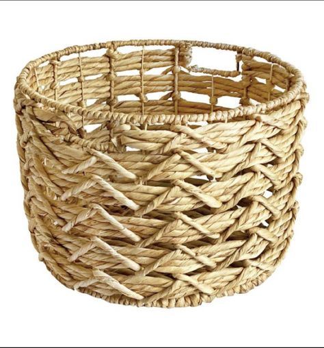 Raffia Basket, Metal Mailbox, Paper Weaving, Woven Baskets Storage, Newspaper Crafts, African Baskets, Home White, Indoor Christmas Decorations, Wooden Crates