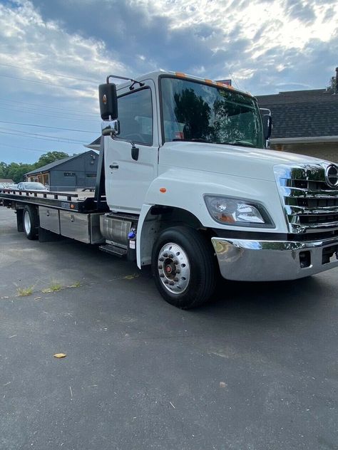 Truck Photography Ideas, 2024 Trucks, Truck Pictures Ideas, Pictures Of Trucks, Tesla Card, Truck Update, Master Truck, Sam Young, Truck Videos