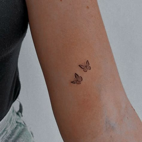 Tiny Tats, Petite Tattoos, Bff Tattoos, Classy Tattoos, Cute Tattoos For Women, Discreet Tattoos, Dainty Tattoos, Subtle Tattoos, Elegant Tattoos