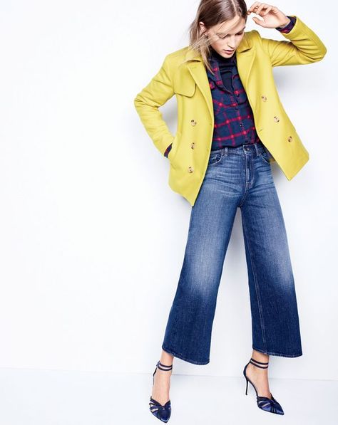 J.Crew women’s short peacoat, boyfriend shirt in navy rockport plaid, Tippi mockneck sweater, Rayner wide-leg jean in Keller wash and Roxie suede and satin ankle-strap pumps. To pre-order, call 800 261 7422 or email verypersonalstylist@jcrew.com. J Crew Looks, Short Peacoat, J Crew Outfits, Preppy Mode, Gauze Blouse, Vintage J Crew, Jenna Lyons, Jeans Trend, Mockneck Sweater