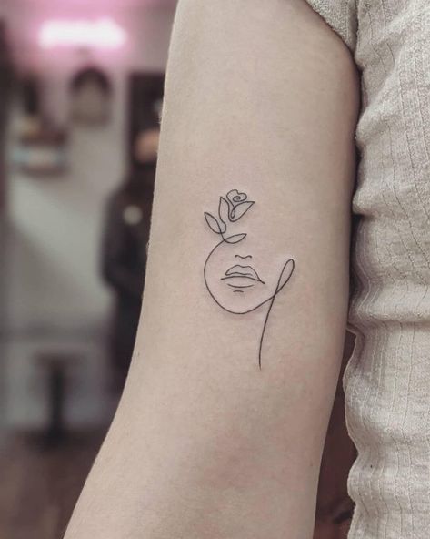 #Tattoos, Single Line Tattoo Fine Line Woman Face Tattoo, Single Line Hand Tattoo, Messy Line Tattoo, Minimalist Line Tattoo Woman, Single Line Nature Tattoo, Single Line Tattoos For Women, Single Line Art Tattoo, Single Line Woman Tattoo, Single Line Face Tattoo