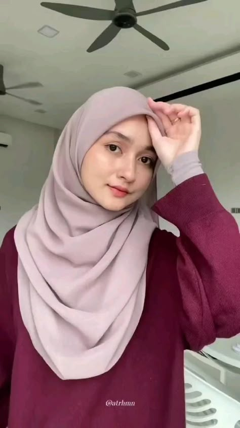 How To Hijab Simple, Cute Hijabi Style, Pashmina Style Hijab Simple, Tutorial Pasmina Simple, Square Face Hijab Style, Malaysian Hijab Tutorial, Hijab Tutorial For School Uniform Simple, Chest Cover Hijab Tutorial, Hijab Pasmina Tutorial Simple