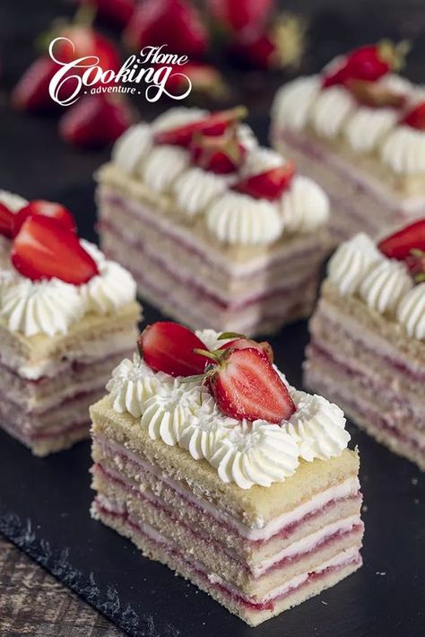 Cake Design: Where Flavors Become Art Pastry Packing Ideas, Intermediate Dessert Recipes, Strawberry Charlotte Russe Cake, Cake Slices Ideas, Strawberry Lemon Layer Cake, Unique Strawberry Desserts, Mothers Day Cake Recipes, Fruit Layered Cake, Strawberry Layered Cake Recipes