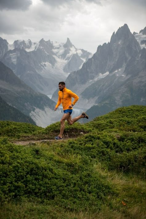 Hal Koerner Jogging Photography, Trail Running Photography, Good Running Shoes, Training Style, Running Photography, Running Photos, Mountain Running, Running Trail, Ultra Running