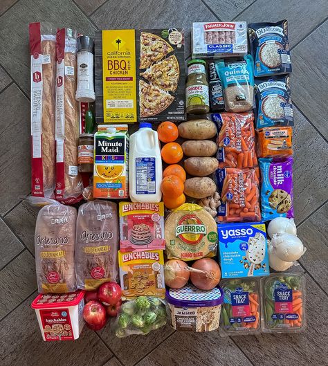 🛒 WEEKLY GROCERY HAUL + MEAL PLAN 🛒 Hey! I’m Alli, and I feed my family of 4 for $150/week. This feeds us 3 meals a day for 7 days, my kids are 13 and 10 and we live in San Diego. This week I spent $103.83. San Diego is one of the most expensive cities in the country and so I do what I can to control the cost of my grocery bill and keep it low, because what other bills do we have that we can control the cost of? I save on food in a few ways, some being meal planning regularly, only buying... 3 Meals A Day, Easy College Meals, Milk Brands, Healthy Lunch Snacks, Save On Foods, Weekly Grocery, Bbq Chicken Recipes, Soul Food Dinner, Budget Meal Planning