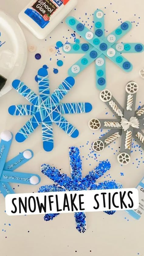 Winter Crafts Preschool, January Crafts, Preschool Christmas Crafts, Toddler Arts And Crafts, Daycare Crafts, Winter Crafts For Kids, Preschool Christmas, Classroom Crafts, Kid Activities