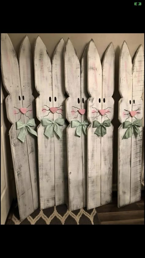 Diy Wood Easter Decor, Spring Wood Craft Ideas, Wood Spring Crafts, Wood Easter Crafts, Easter Porch Ideas, Spring Wood Crafts Diy, Wooden Easter Crafts, Easter Wood Projects, Easter Porch Decor