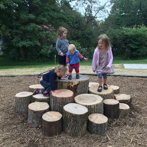 Natural Outdoor Playground, Backyard Play Spaces, Nature Playground, Natural Play Spaces, Kid Friendly Backyard, Outdoor Play Space, Outdoor Play Spaces, Play Area Backyard, Backyard Kids Play Area