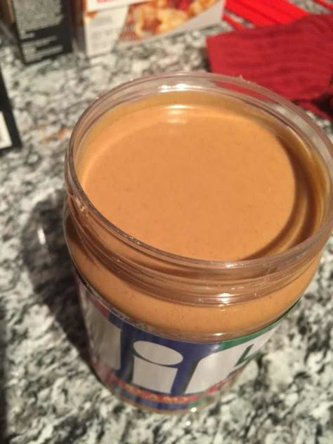 And this peanut butter. | 29 Magnificently Satisfying Pictures Of      This peanut butter is making me feel all warm inside so satisfying! Peanut Butter Meme, Peanut Butter Quotes, Roommates Aesthetic, Satisfying Images, Satisfying Pics, Satisfying Photos, Satisfying Pictures, Perfect Things, Perfect Pictures