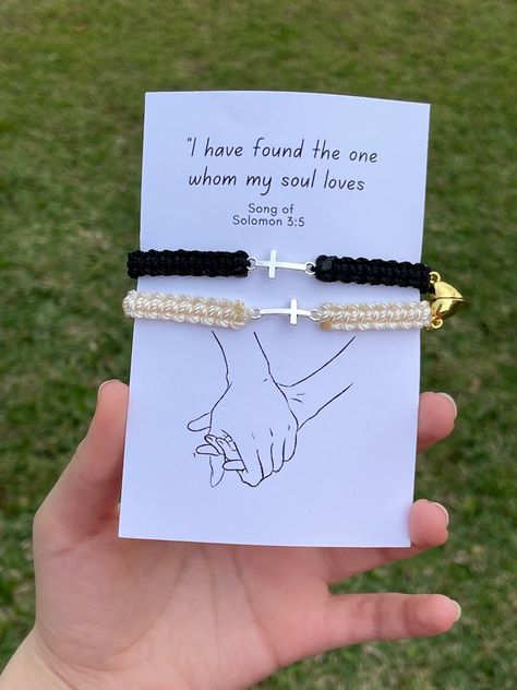 Matching Cross Couples Bracelets/magnetic Heart - Etsy Unique Handmade Gifts For Best Friend, Relationship Bracelets Matching, Gifts To Get Your Bf For Christmas, Cute Gifts From Boyfriend, Cute Christmas Gifts For Teen Boyfriend, Gifts For Best Friends Guy, Gifts For Boyfriend Christian, Boy Best Friend Gift Ideas, Unique Gift For Boyfriend