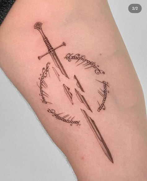 Elven Tattoo, Hobbit Tattoo, Tolkien Tattoo, Pop Culture Tattoos, Ring Tattoo Designs, Lotr Tattoo, Lord Of The Rings Tattoo, Culture Tattoos, Nerdy Tattoos